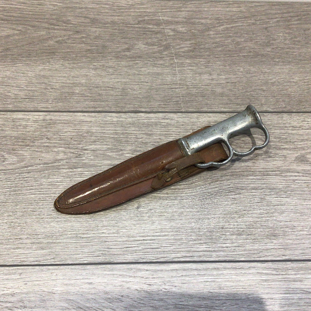 Rare WW1 Robbins of Dudley Fighting knife in original sheath