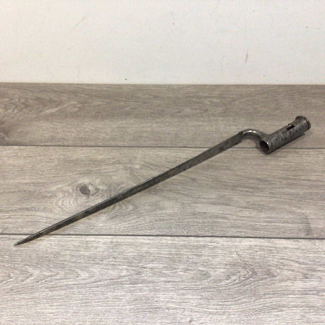 British Pattern 1841 Sea service socket bayonet by I Salter