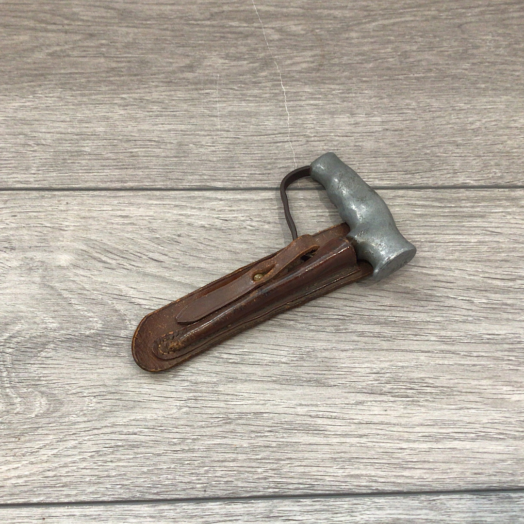 WW1 Robbins of Dudley Fighting knife marked Lieutenant Potter R.W.K.