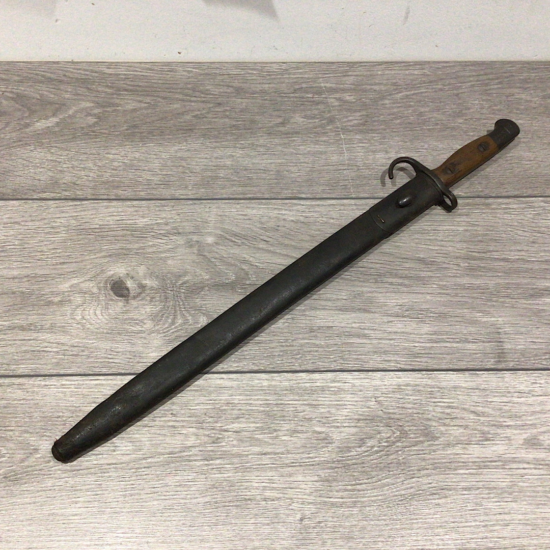 1907 Smle Hook Quillon bayonet by Mole unit marked IN.F
