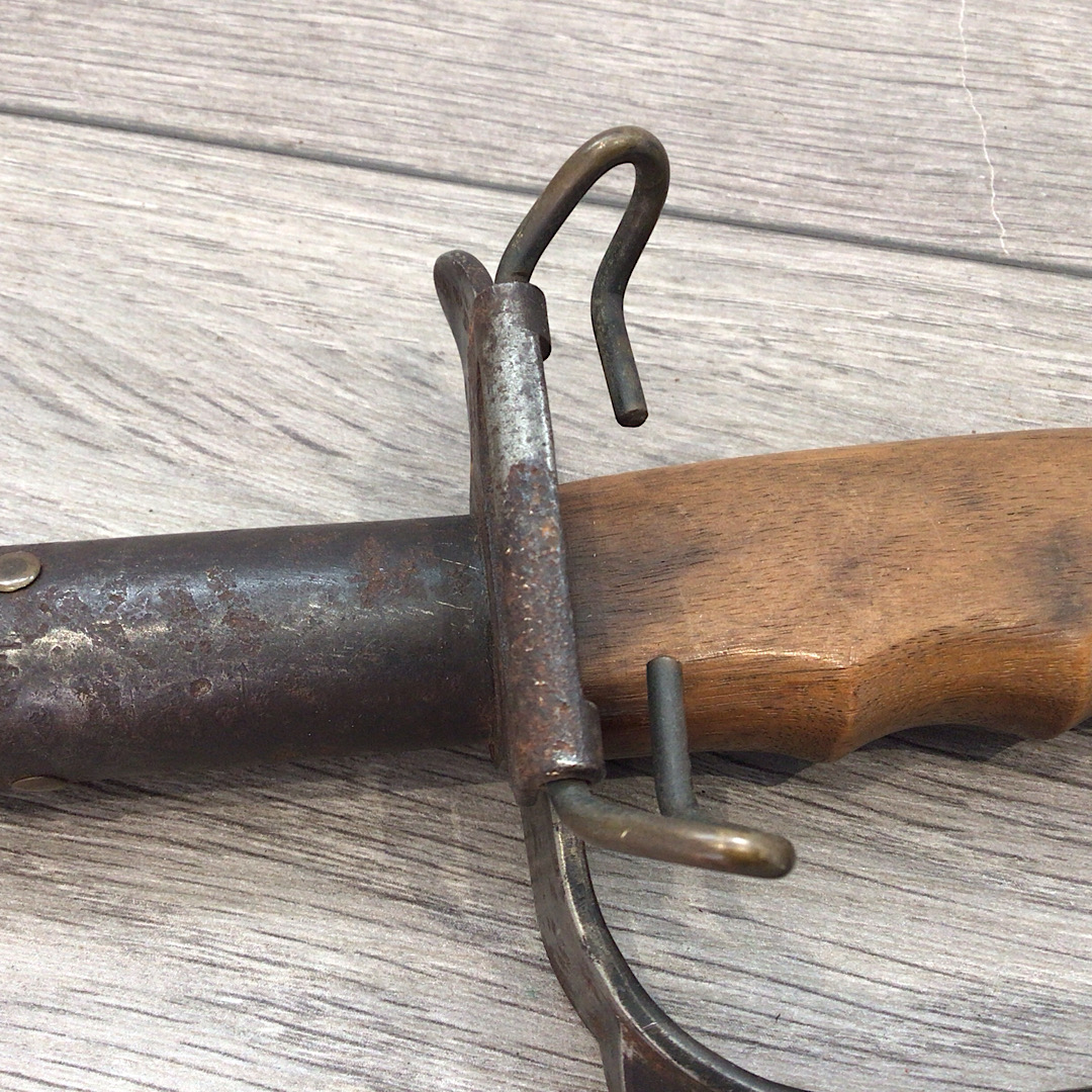 WW1 US Model 1917 Trench knife by L.F.&C - Image 4