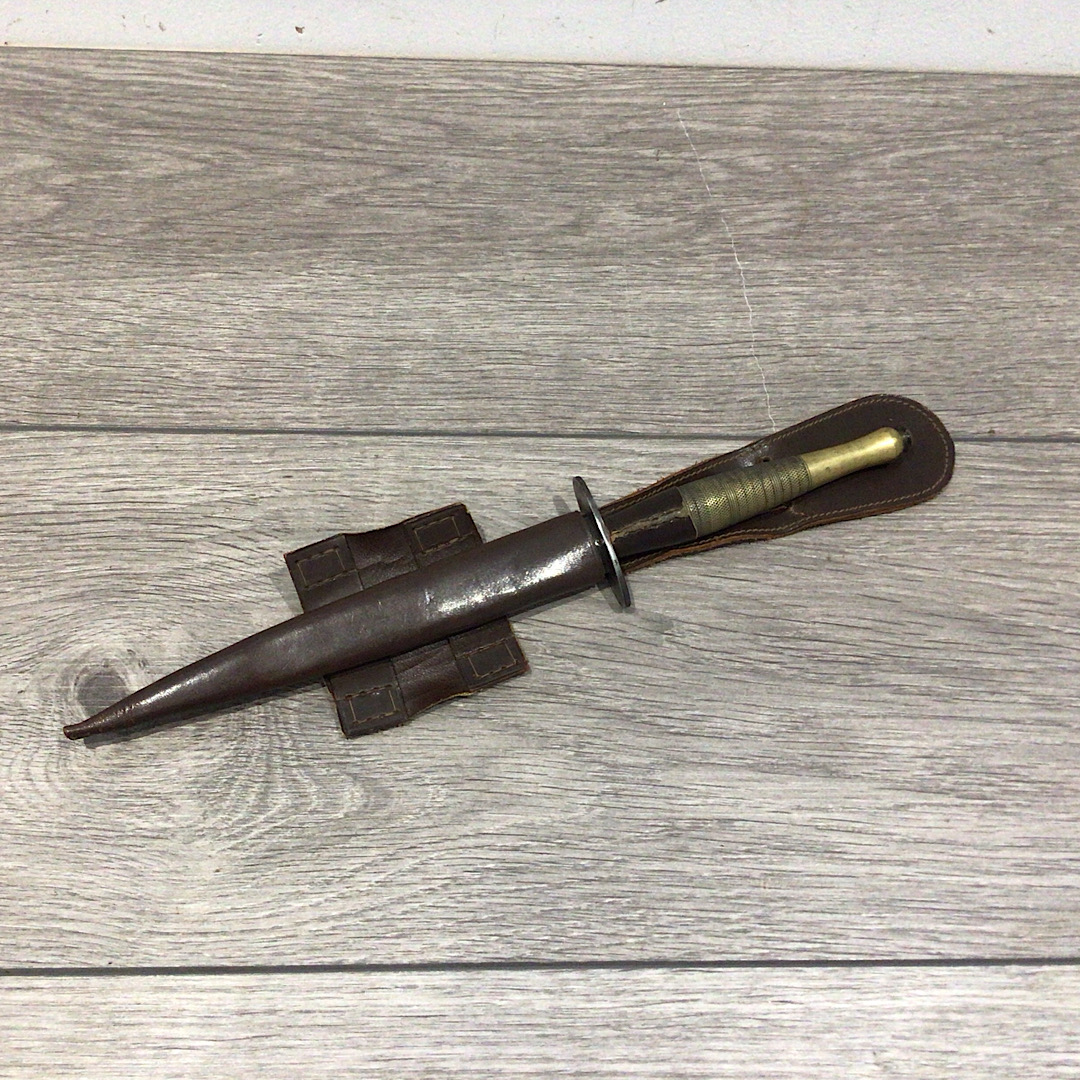 Scarce Personalised 2nd Pattern John Clarke Fs fighting knife
