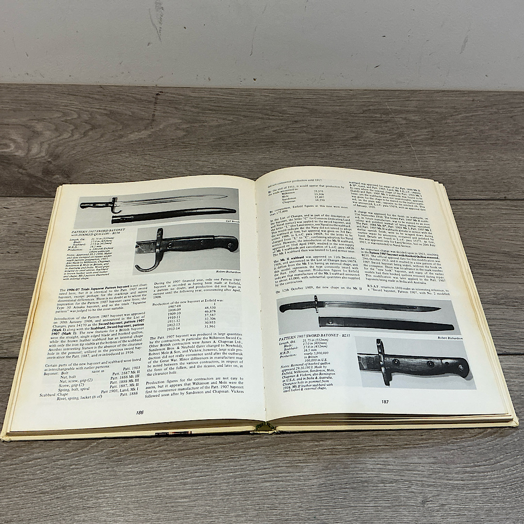 British & Commonwealth Bayonets book by Ian Skennerton & Robert Richardson - Image 5
