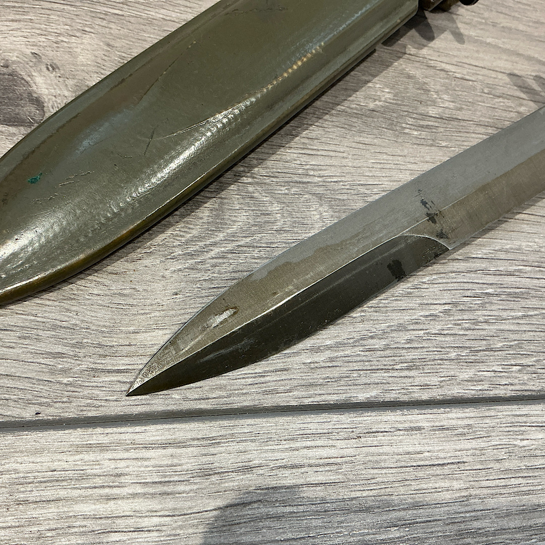 WW2 U.S M3 Fighting knife by Imperial - Image 9