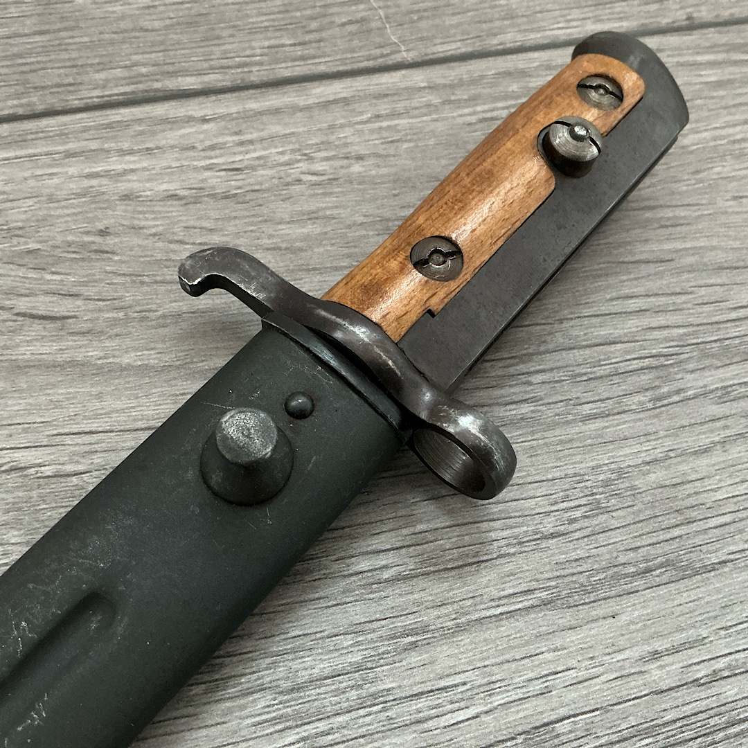 Norwegian M1944 Krag Jorgensen bayonet 1 off 4600 matching numbers - Image 3