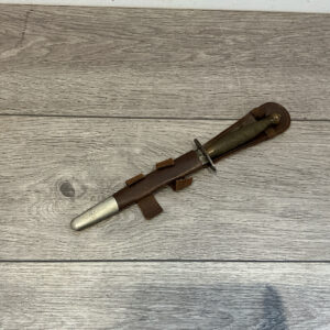 rare-fat-boy-fairbairn-sykes-f-s-knife-in-correct-scabbard-broad-arrow-over-4-stamped
