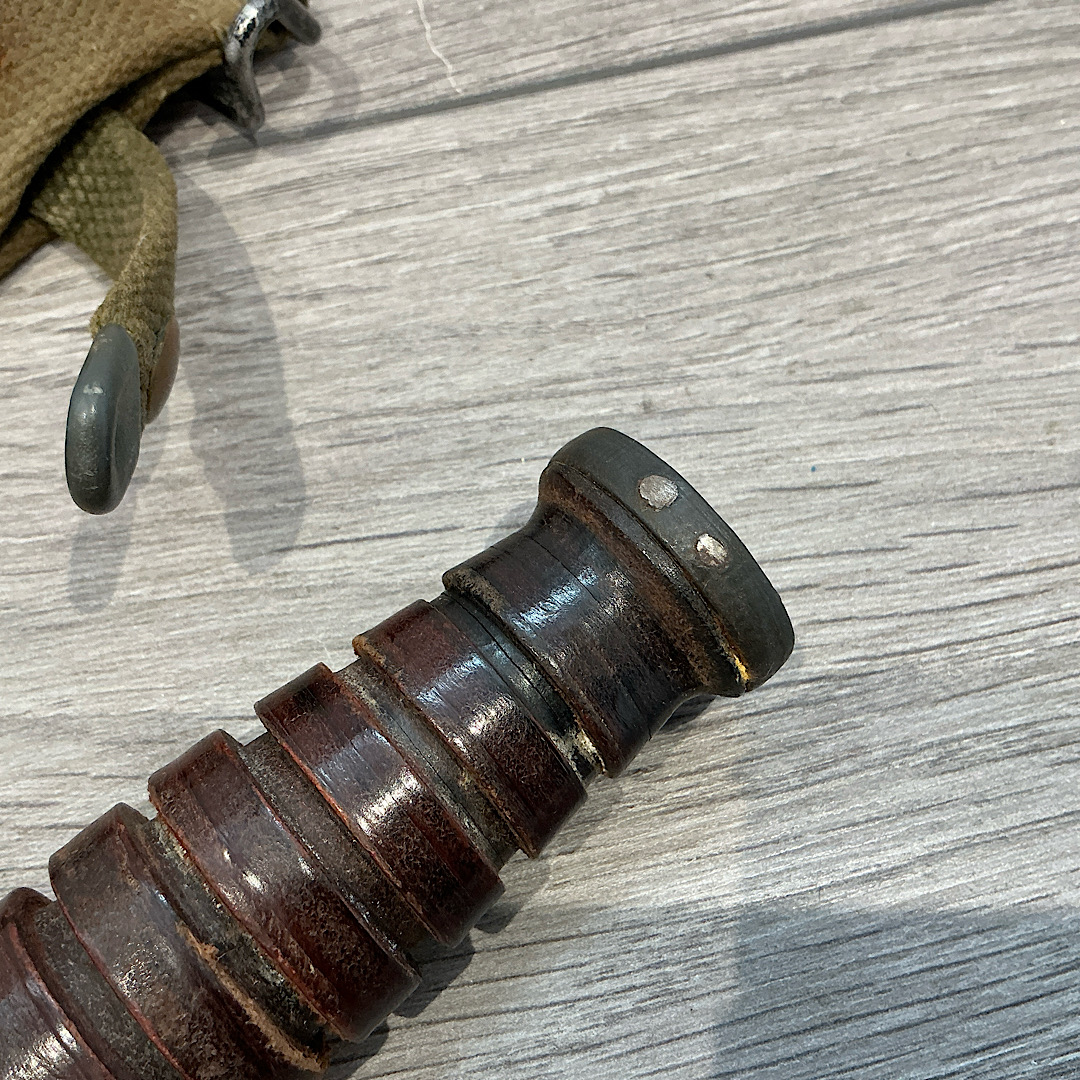 WW2 U.S M3 Fighting knife by Camillus cross guard stamped - Image 11