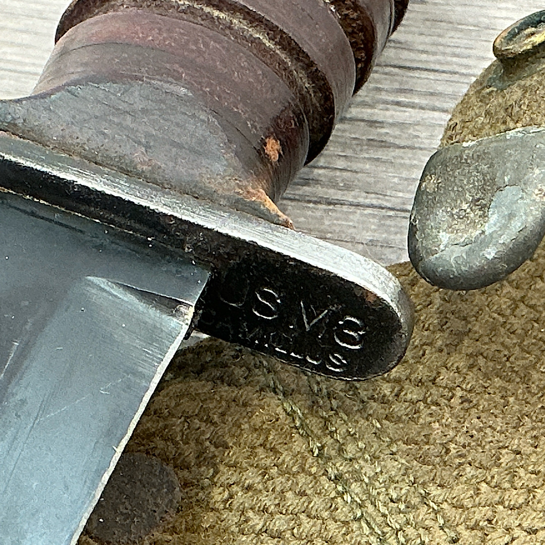 WW2 U.S M3 Fighting knife by Camillus cross guard stamped - Image 15