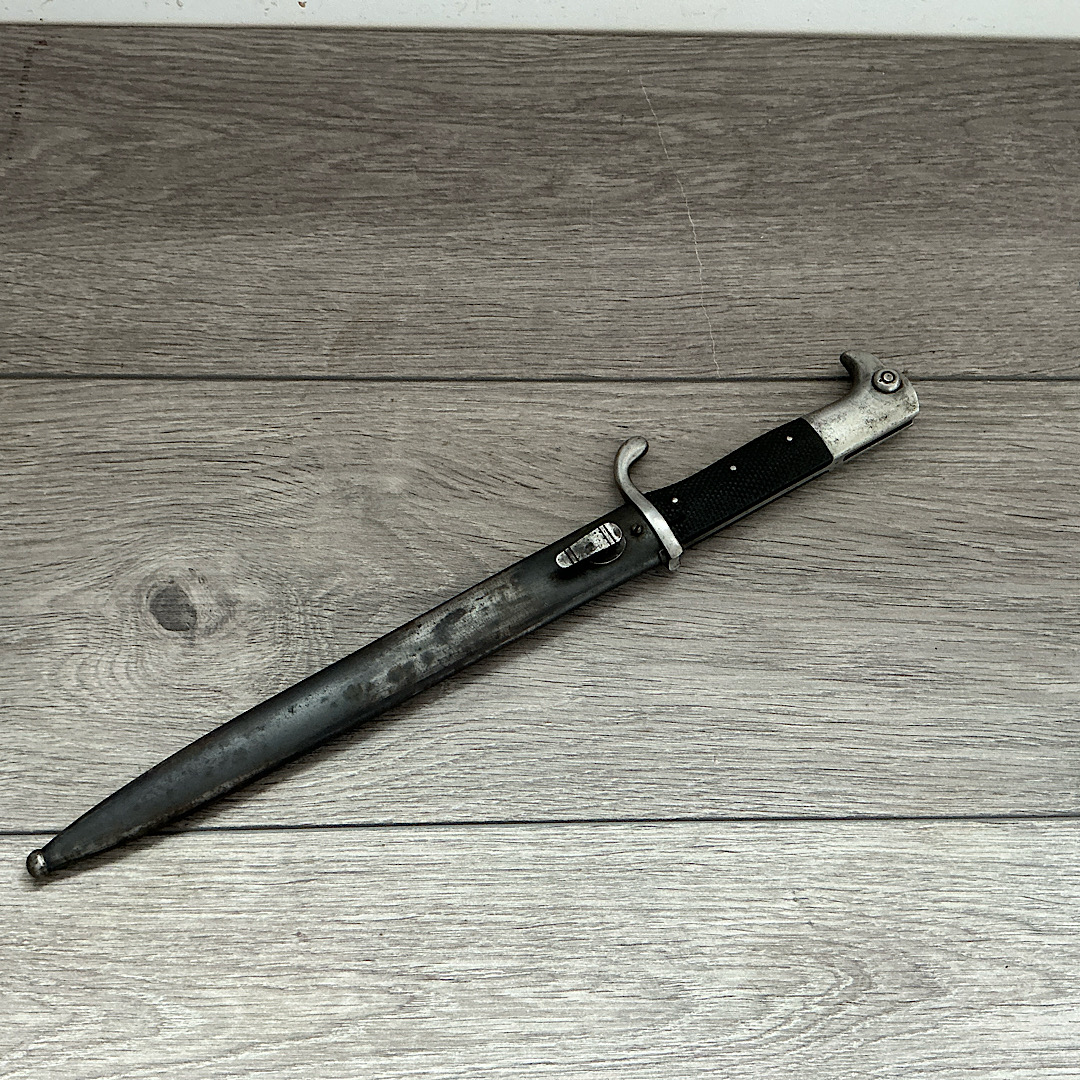 Scarce Prussian 1912 dated matching numbers Ks 98 Sawback bayonet by Erfurt