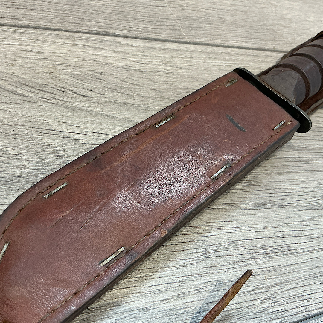WW2 U.S.M.C. KA-BAR by Camillus.N.Y. - Image 4