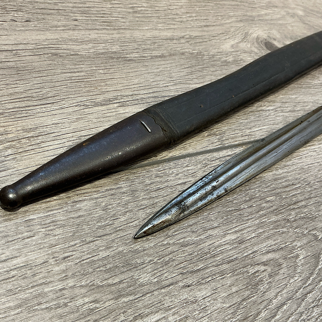 2nd Model Prussian German S98 bayonet marked to the Garde Reserve Regiment by V.C.Schilling - Image 17