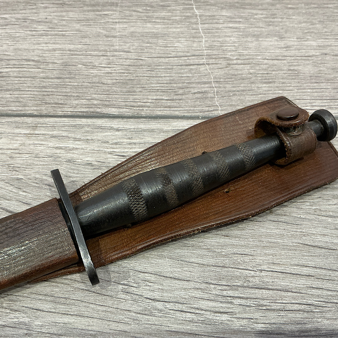 Rare All Steel F-S Fighting knife The so called French resistance commando knife - Image 3