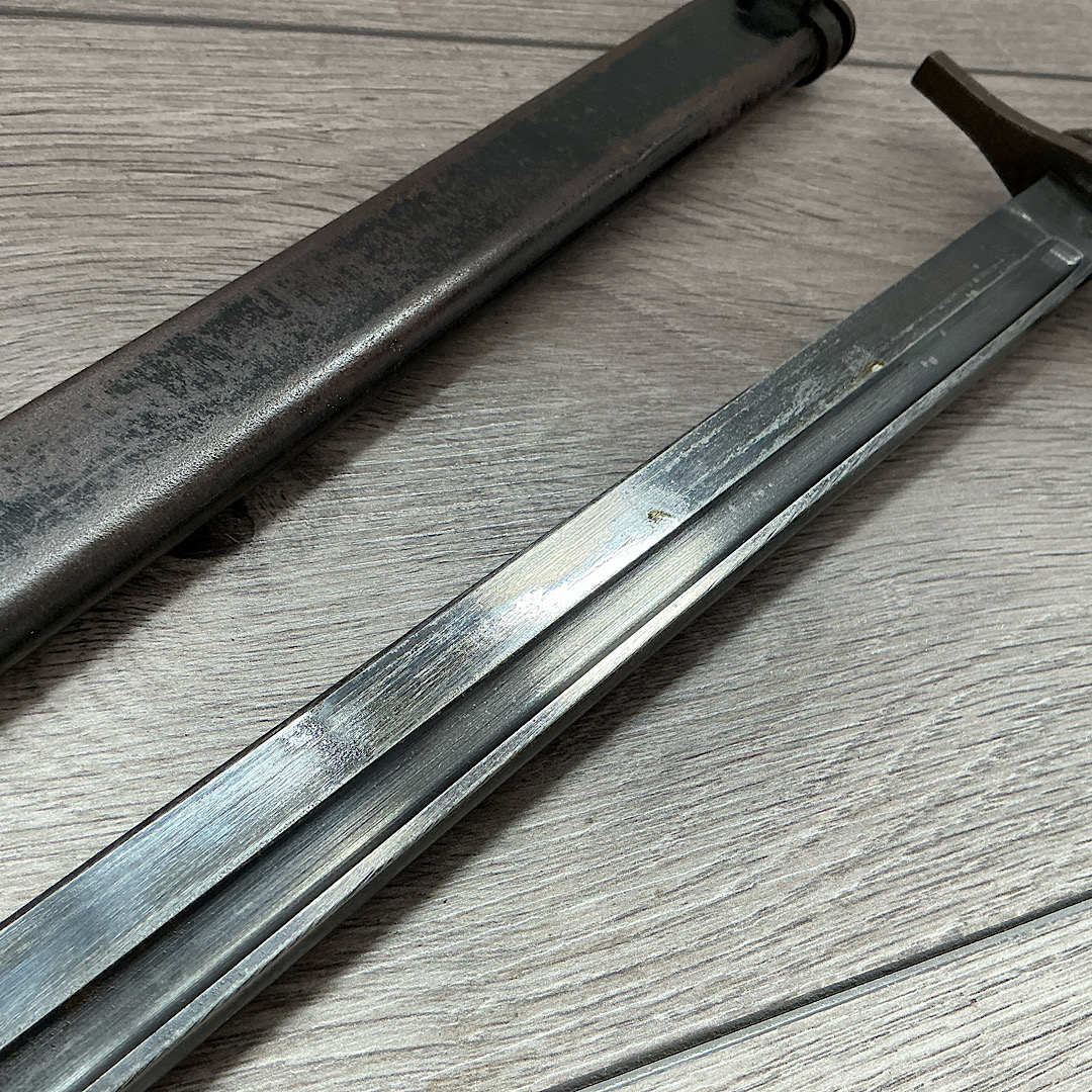 Japanese Arisaka type 30 bayonet Tokyo Arsenal stamp and Matsushita Kinzoku stamp - Image 9
