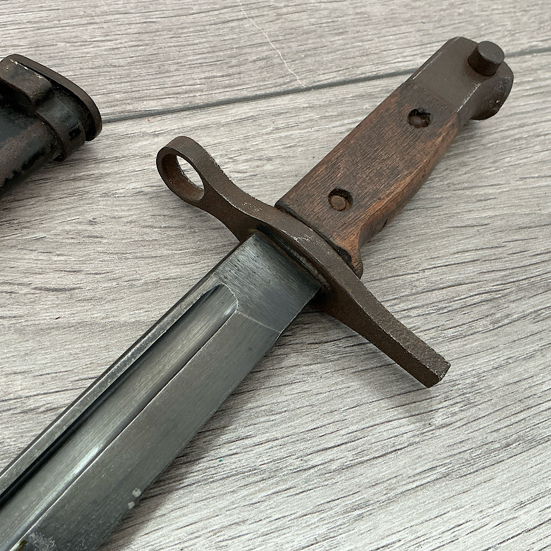 Japanese Arisaka type 30 bayonet Tokyo Arsenal stamp and Matsushita Kinzoku stamp - Image 11