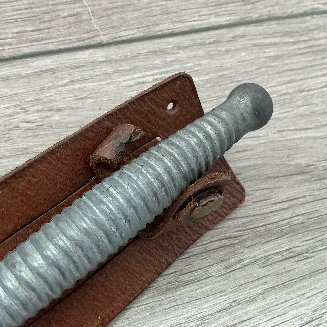 Rare WW2 Australian F.S Style knife made by Whittingslowe with its original sheath - Image 2