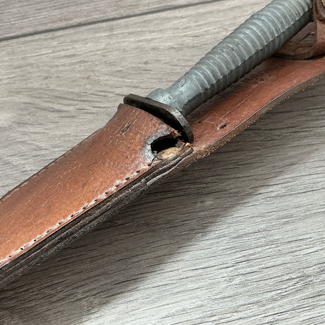 Rare WW2 Australian F.S Style knife made by Whittingslowe with its original sheath - Image 4