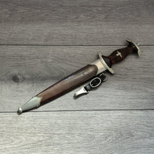 Nice WW2 German S.A. Dagger by August.Merten
