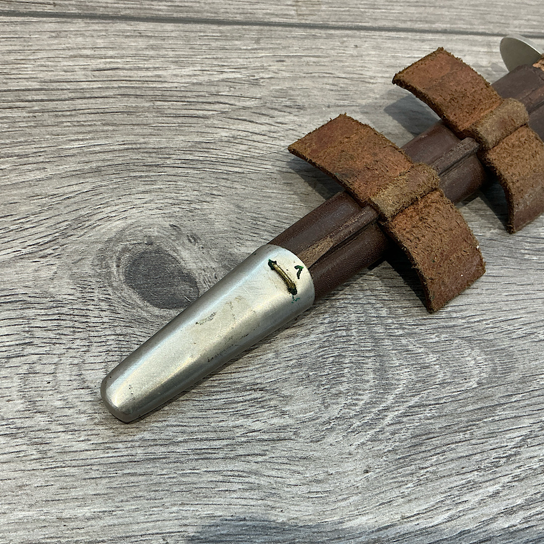 Rare 2nd Pattern Nickel Wilkinson Logo Fairbairn Sykes F.S knife in very nice condition - Image 10