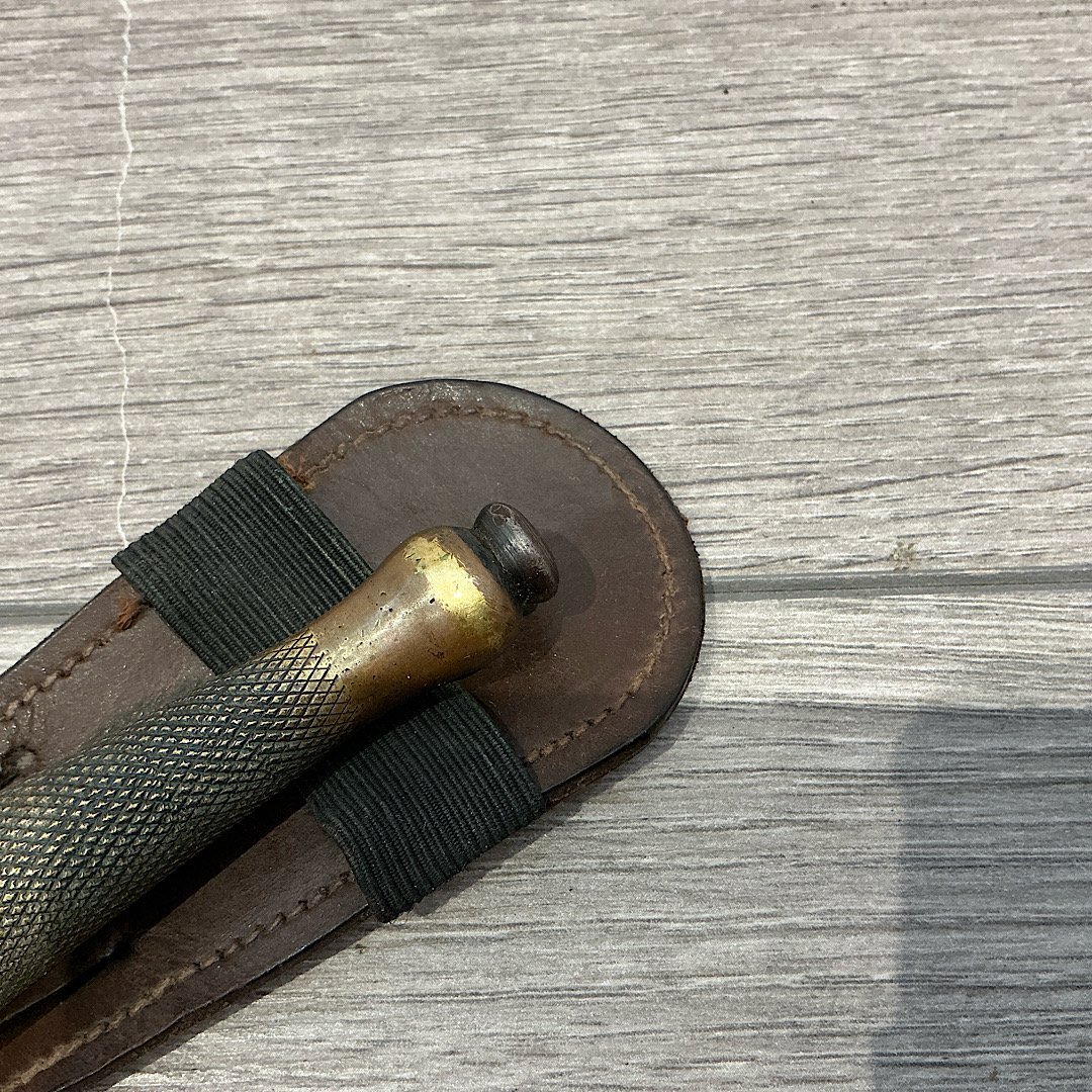 WW2 Second pattern B2 stamped Fairbairn Sykes F.S. Knife named R Atkinson - Image 2
