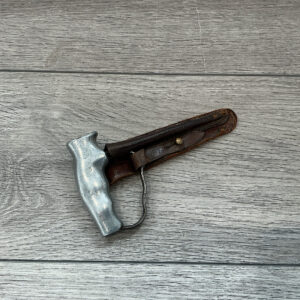 ww1-british-robbins-of-dudley-fighting-knife-in-original-scabbard