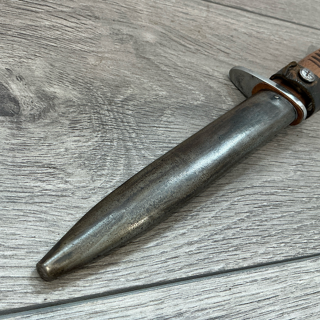 Scarce WW1 German fighting knife by Ernst Busch - Image 4