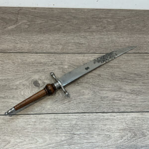 Rare British 1680’s Plug bayonet with a double Rose and Crown stamp