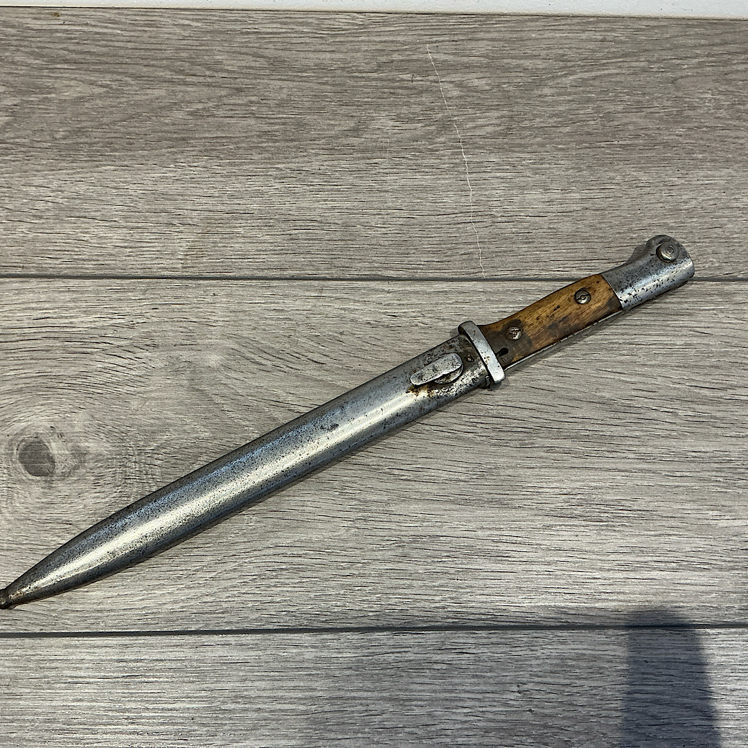 WW1 German 84/98 Seitengewher bayonet by F.Herder